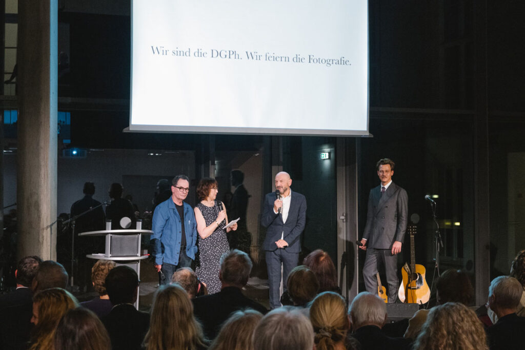 DGPh Gala mit Gerhard Steidl, Michael Biedowicz, Ulf Pape, Foto: Finn Jahnke