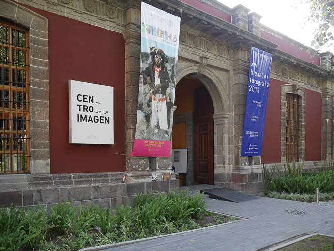 Fassade Centro de la Imagen